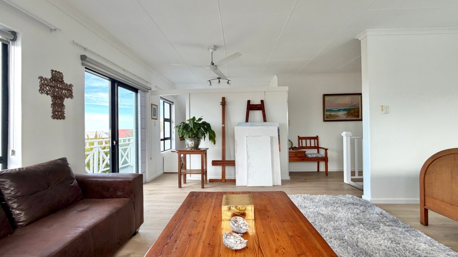 3 Bedroom Property for Sale in Heuningkloof Western Cape